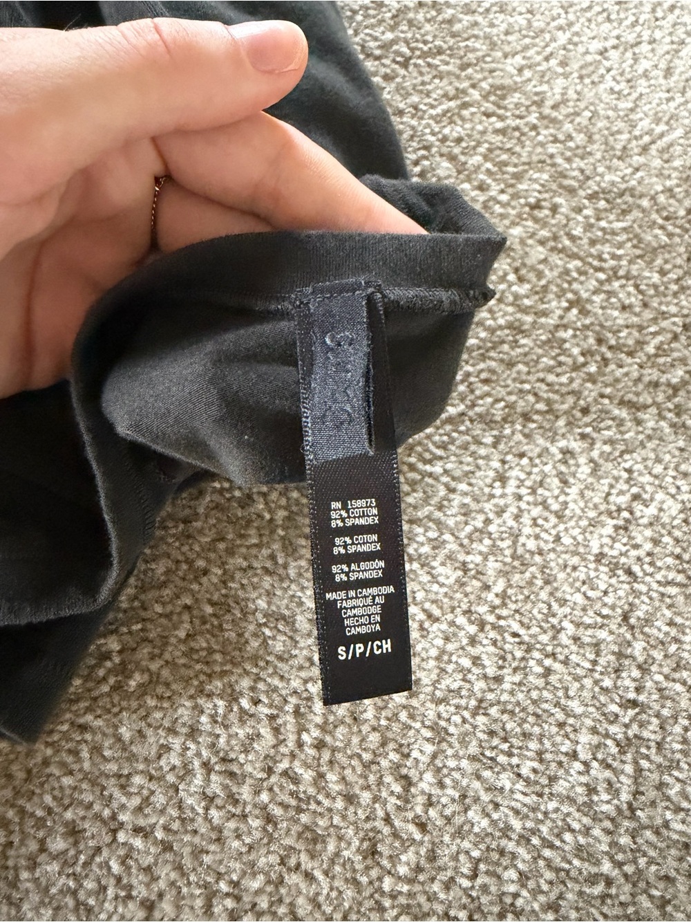 SKIMS Black Short Sleeve - Picture 4 of 4
